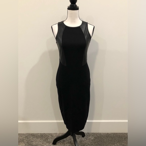 Athleta Dresses & Skirts - Athleta Midi Bodycon Dress
